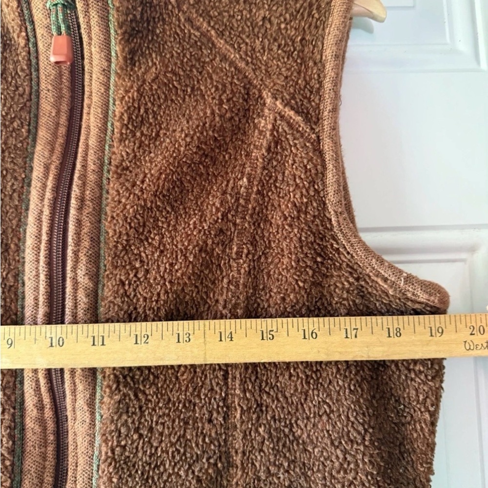 Woolrich Women's Earthy Brown Fleece Vest - Picture 6 of 7